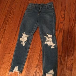 American Eagle Mom Jean’s